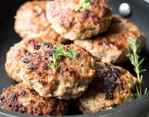 Homemade-Breakfast-Sausage-Patties-Recipe-